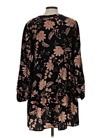 Sanctuary Casual Dress (view 2)