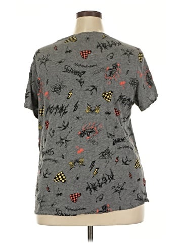 Torrid Short Sleeve T-Shirt (view 2)