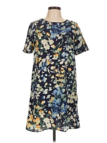 Slate & Willow Casual Dress (view 1)