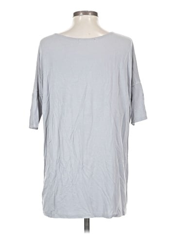 Emma's Closet Short Sleeve Top (view 2)