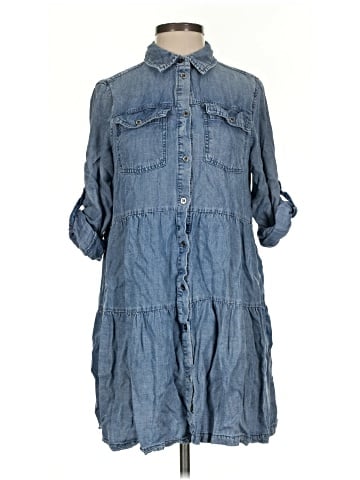 Velvet Heart 3/4 Sleeve Button-Down Shirt (view 1)