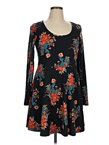 Forever 21 Casual Dress (view 1)