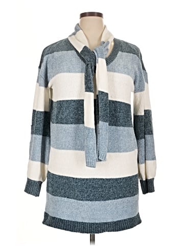 Derek Heart Pullover Sweater (view 1)