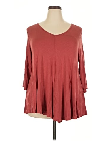 Green Envelope 3/4 Sleeve Top (view 1)