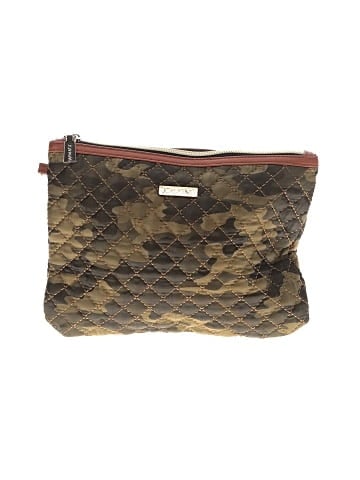 Joan & David Clutch (view 1)