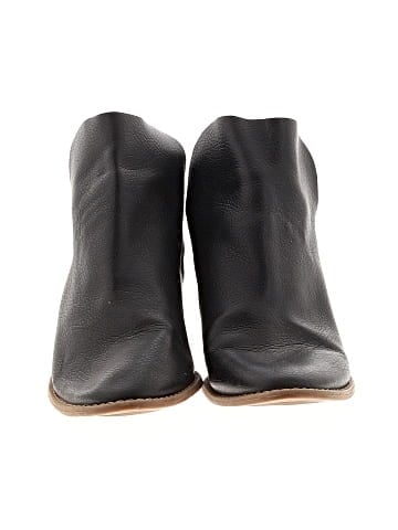 Universal Thread Ankle Boots (view 2)