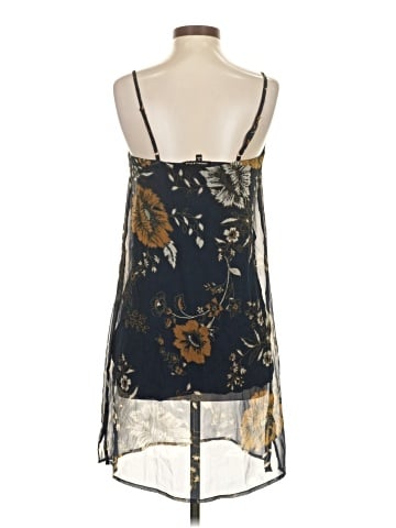 Kendall & Kylie Casual Dress (view 2)