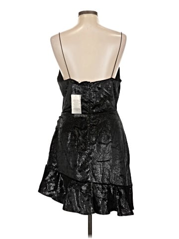 Leyden Cocktail Dress (view 2)