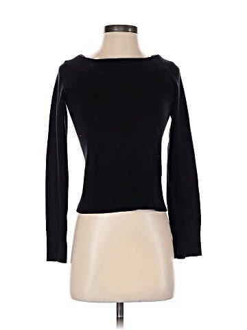 Xhilaration Pullover Sweater (view 1)