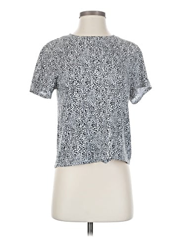 Dee Elly Short Sleeve T-Shirt (view 1)
