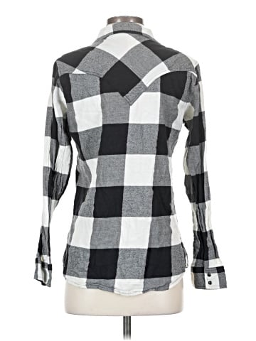 Wrangler Jeans Co Long Sleeve Button-Down Shirt (view 2)