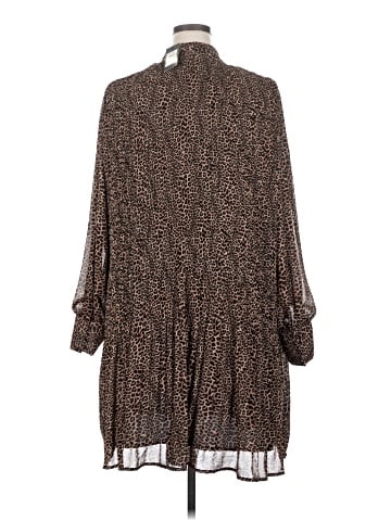 City Chic Casual Dress (view 2)