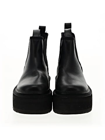 Ugg Ankle Boots (view 2)