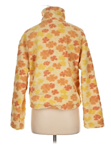 Akaiv Pullover Sweater (view 2)