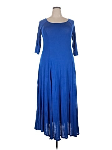 Canari Casual Dress (view 1)