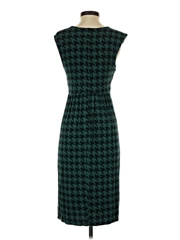 Old Navy Casual Dress (view 2)