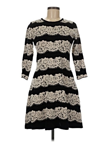 Sandra Darren Casual Dress (view 1)