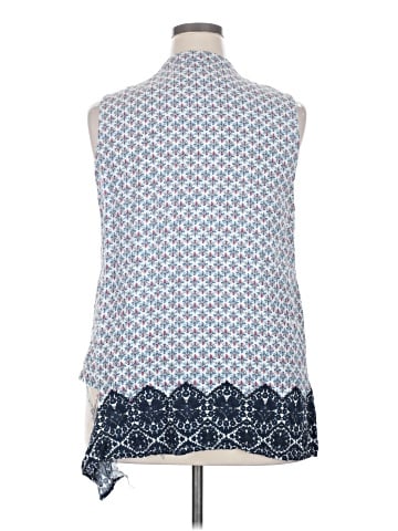 Ava Christine Sleeveless Button-Down Shirt (view 2)