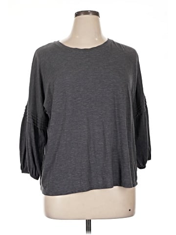 BELLA ELLA 3/4 Sleeve T-Shirt (view 1)