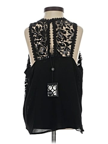 Analili Sleeveless Blouse (view 2)