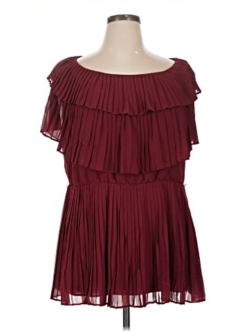 IMAN Sleeveless Top (view 1)