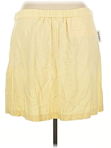 Old Navy Casual Skirt (view 2)