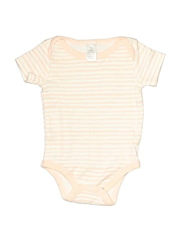 Baby Kiss Short Sleeve Onesie (view 1)