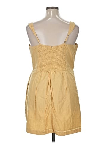 Abercrombie & Fitch Casual Dress (view 2)