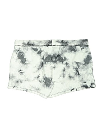 Others Follow Shorts (view 2)