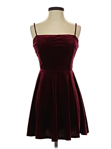 B. Smart Cocktail Dress (view 1)