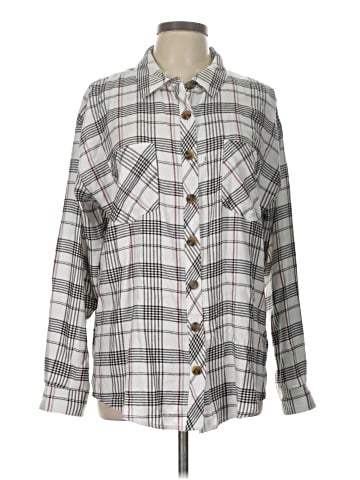 Maurices Long Sleeve Button-Down Shirt (view 1)