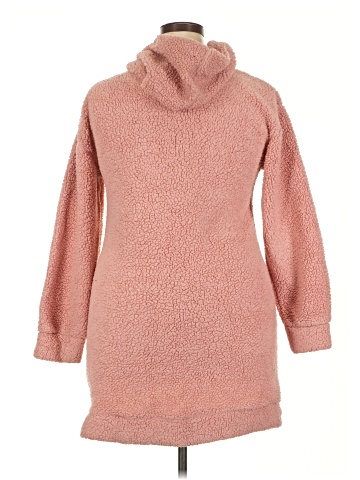 Derek Heart Pullover Hoodie (view 2)