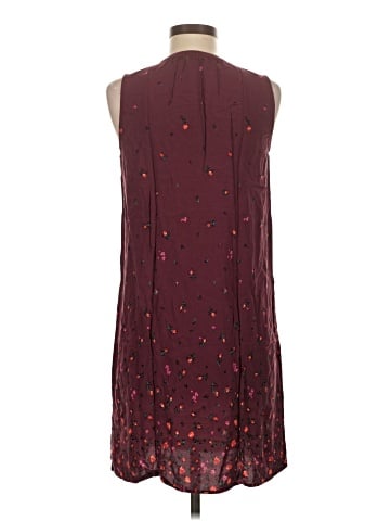 Old Navy Casual Dress (view 2)
