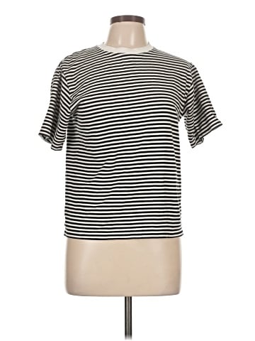 Uniqlo Short Sleeve T-Shirt (view 1)