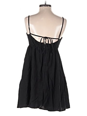 Abercrombie & Fitch Cocktail Dress (view 2)