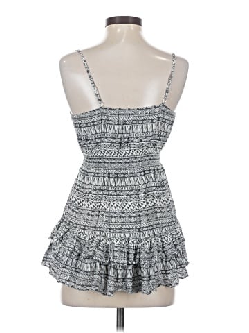 Lola Sleeveless Top (view 2)