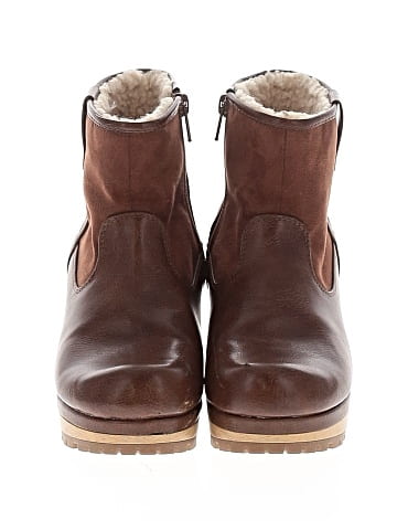Universal Thread Ankle Boots (view 2)