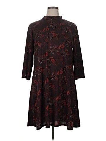 Signature by Robbie Bee Casual Dress (view 1)