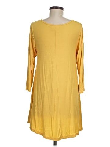 Larace Casual Dress (view 2)