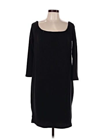 Rouge Casual Dress (view 1)
