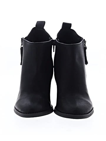 Universal Thread Ankle Boots (view 2)