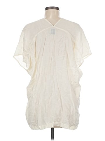 Tina + Jo Short Sleeve Blouse (view 2)