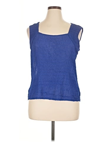 Flair Sleeveless Top (view 1)