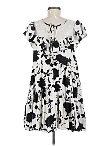 Entro Casual Dress (view 2)