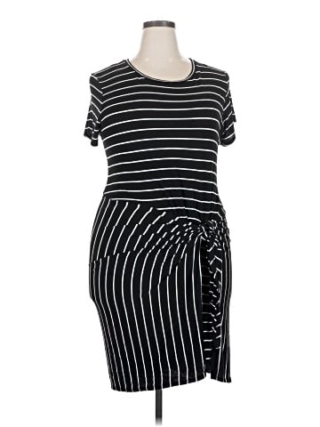 Bar III Casual Dress (view 1)