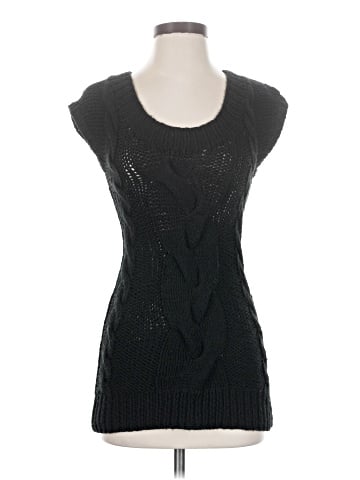 Twenty One Sleeveless Top (view 1)