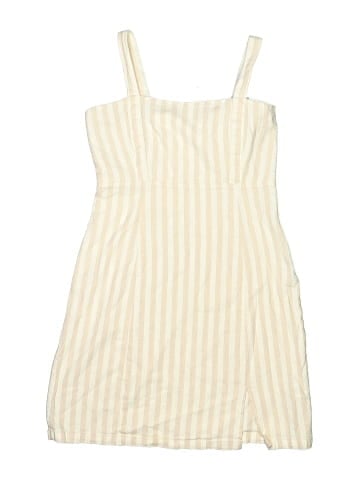 Others Follow Casual Dress (view 1)