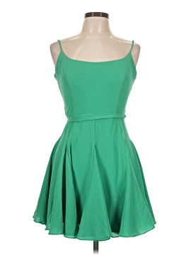 B. Darlin Juniors' Dresses On Sale Up To 90% Off Retail | ThredUp