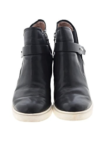 Linea Paolo Ankle Boots (view 2)