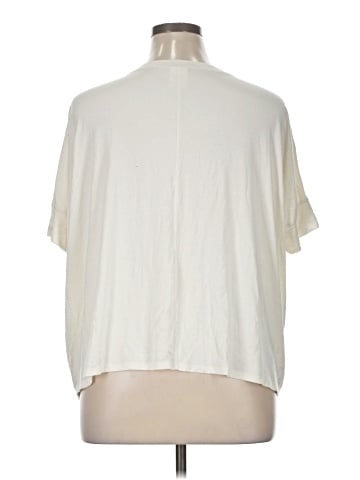 Agnes & Dora Short Sleeve Top (view 2)